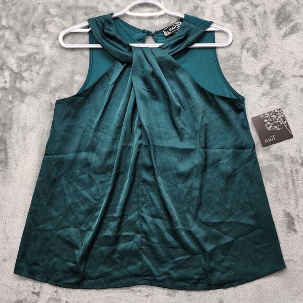 NEW Naif Top Womens S Green Satin‎ Sleeveless Pleated Halter Twist Neck Preppy